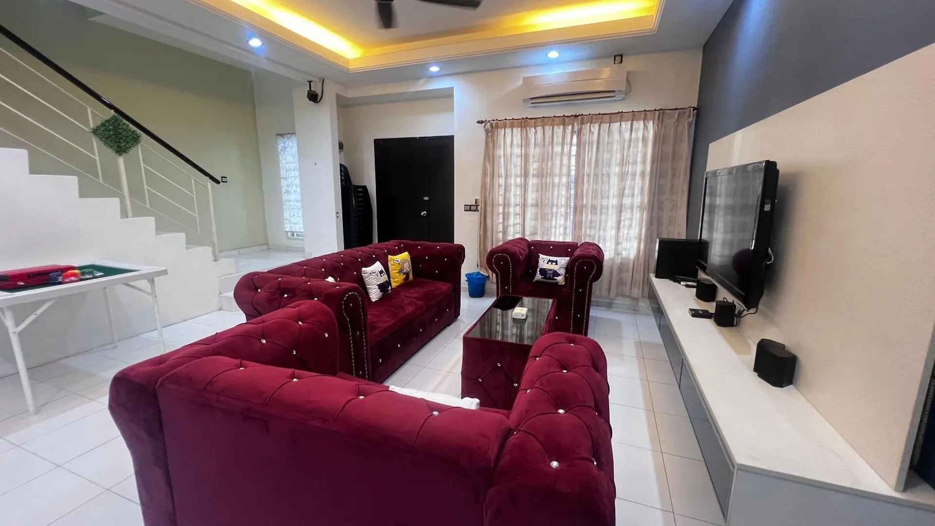Tatil Evi Lovely Homestay Austin Setia Indah 911 Johor Bahru