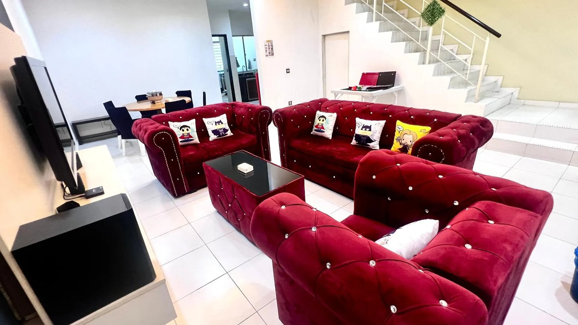 Lovely Homestay Austin Setia Indah 911 Джохор-Бару